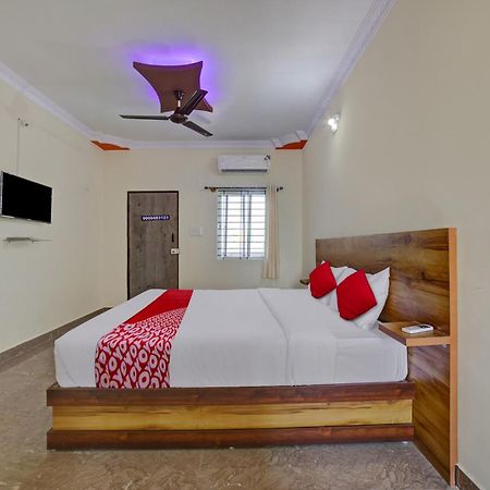 Oyo Hotel Pvg Comfort Chik Banavar Экстерьер фото